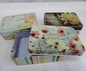 Жестяная коробка  1322  (3 шт )