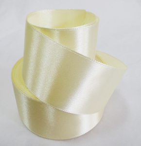 Лента атласная 40 мм(цв. 09молочный / 23 метра)