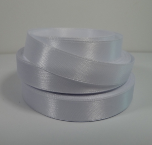 Лента атласная 12 мм( 23 метра ) 01  белый .