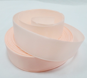 Лента репсовая 2,5 см ( 23 м ) св персик