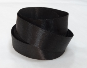 Лента атласная 25 мм(цвет 39 черный , 23 метра )