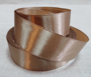 Лента атласная 25 мм(цвет  бежевый золотистый 23 метра )