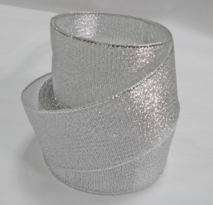 Ленгта парча 4 см, в  рулоне 23 м. (Серебро).